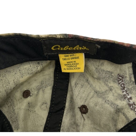 LOT OF 3 - CAMOUFLAGE HATS - HAWKEYES - CABELA’S - UNDER ARMOUR - Picture 8 of 9